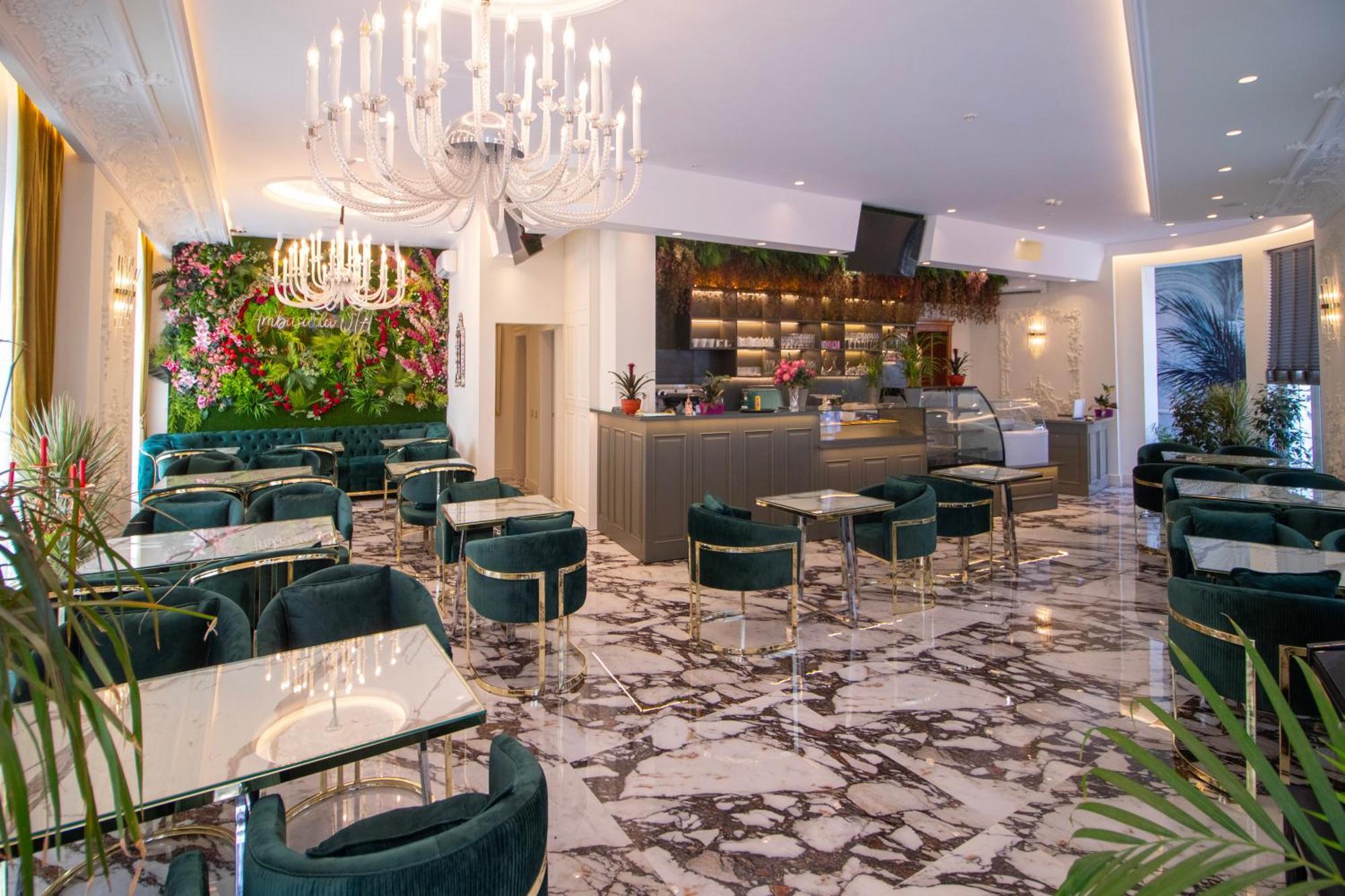 Hotel Ambasada Qta Paskuqan Экстерьер фото
